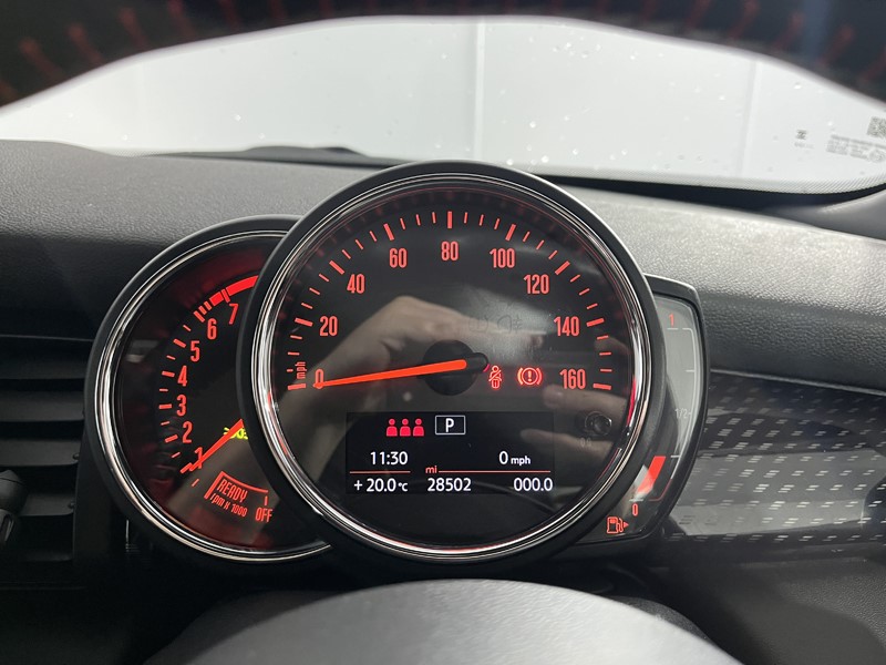2019 (19) MINI HATCHBACK 2.0 Cooper S Sport II 5dr Auto [Comfort/Nav Pack] 5586158