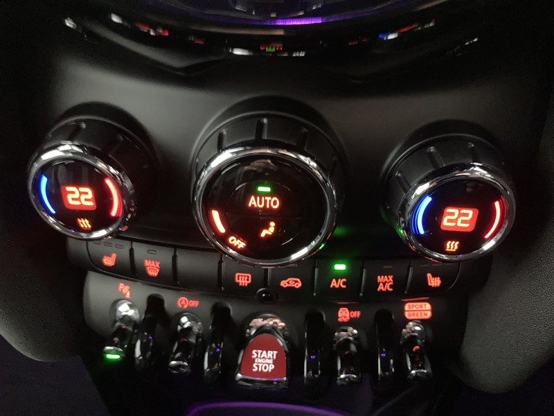 2019 (19) MINI HATCHBACK 2.0 Cooper S Sport II 5dr Auto [Comfort/Nav Pack] 5586179
