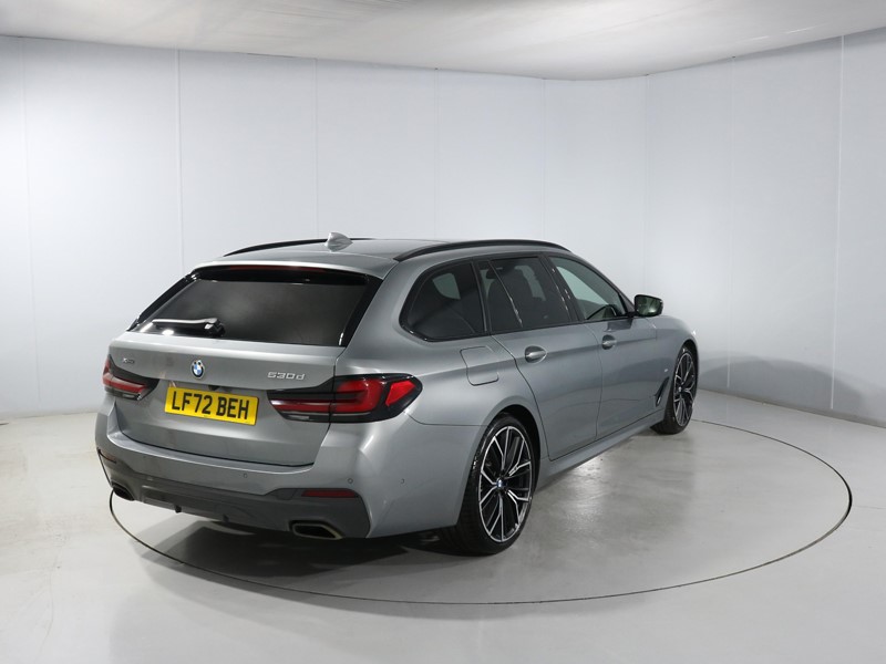 2023 (72) BMW 5 SERIES 530d xDrive MHT M Sport 5dr Auto 5582461