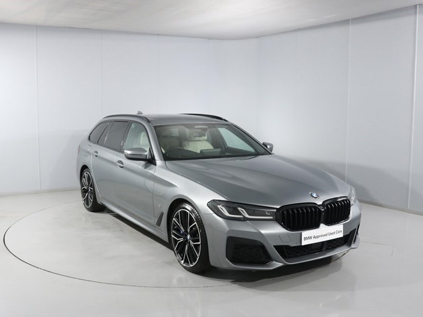 2023 (72) BMW 5 SERIES 530d xDrive MHT M Sport 5dr Auto