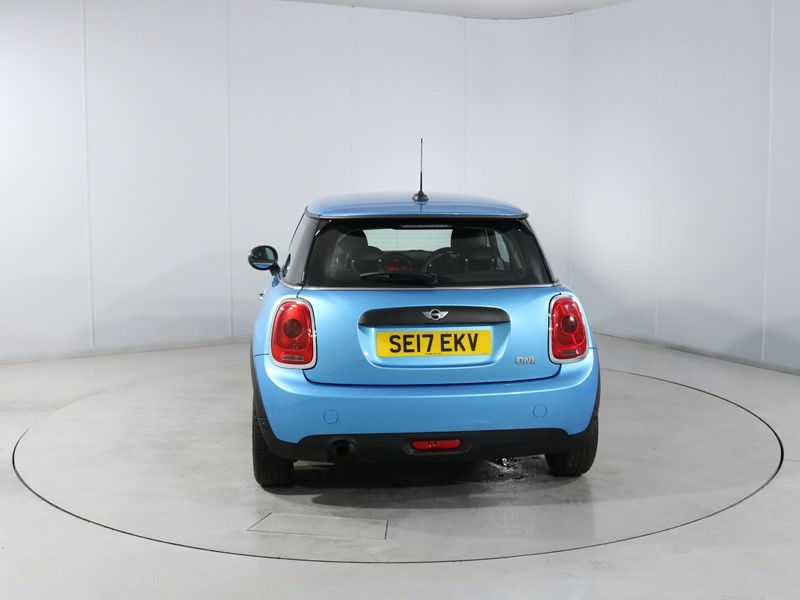 2017 (17) MINI HATCHBACK 1.2 One 3dr Auto 5601567