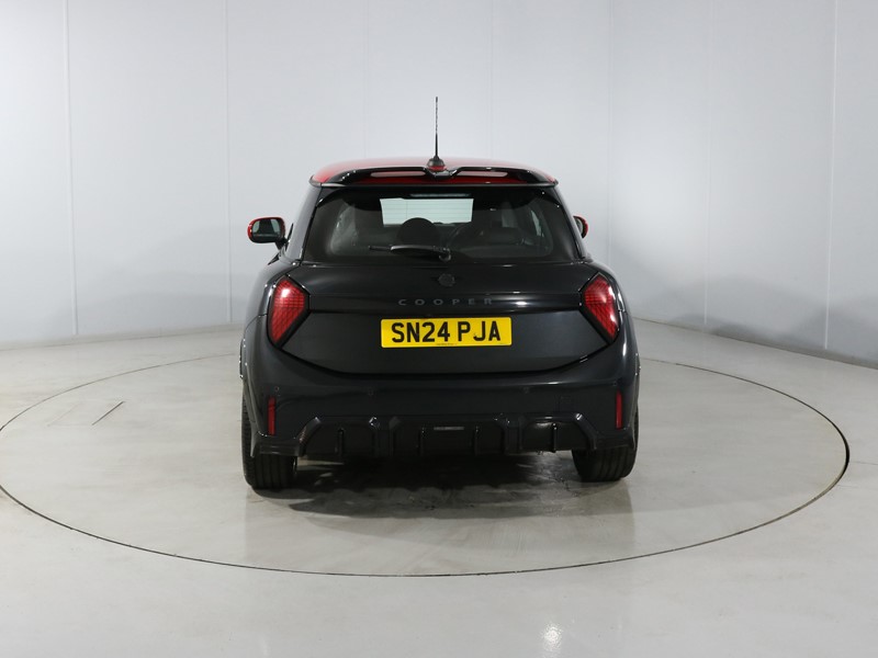 2024 (24) MINI COOPER 1.5 C Sport 3dr Auto 5577981