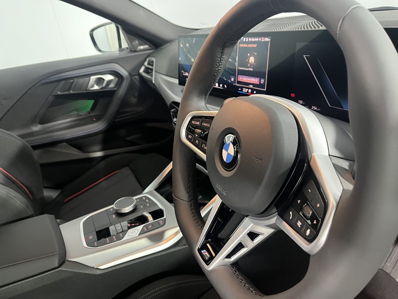 2026 (26) BMW 2 SERIES 220i M Sport 2dr Step Auto 5958749