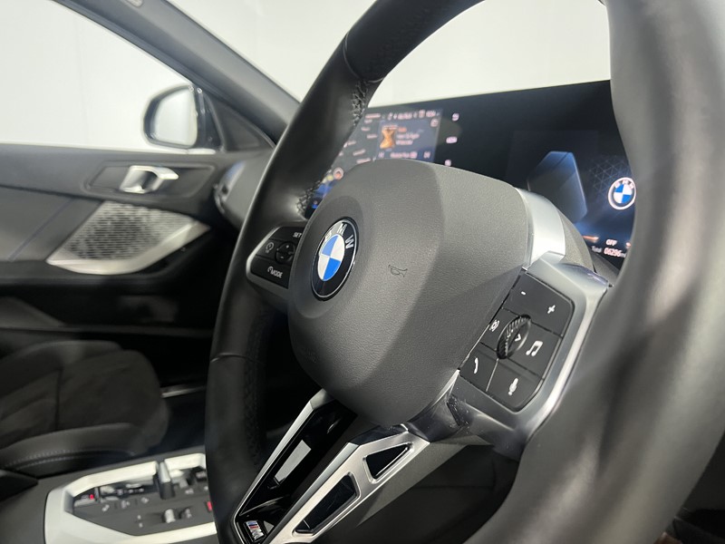 2026 (75) BMW 1 SERIES 120 M Sport 5dr Step Auto 5593504