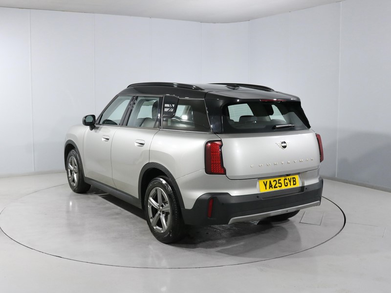 2025 (25) MINI COUNTRYMAN 1.5 C Classic 5dr Auto 1