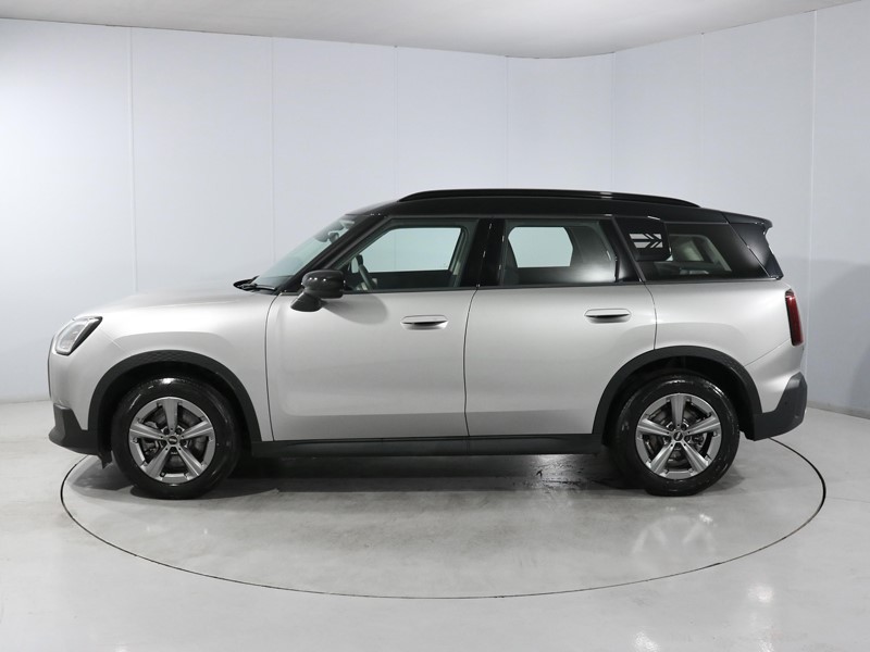2025 (25) MINI COUNTRYMAN 1.5 C Classic 5dr Auto 5611981