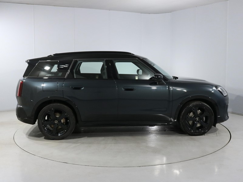 2025 (75) MINI COUNTRYMAN 1.5 C Sport 5dr Auto 5597218