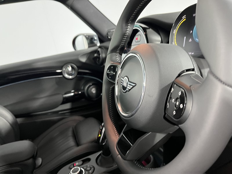 2023 (23) MINI HATCHBACK 135kW Cooper S Level 3 33kWh 3dr Auto 5597151