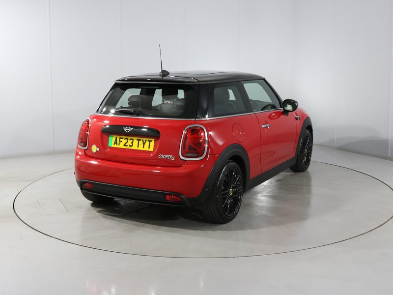 2023 (23) MINI HATCHBACK 135kW Cooper S Level 3 33kWh 3dr Auto 5597172