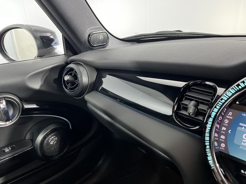 2023 (23) MINI HATCHBACK 135kW Cooper S Level 3 33kWh 3dr Auto 5597155