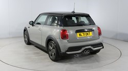 2021 (71) MINI HATCHBACK 2.0 Cooper S Classic 3dr 1