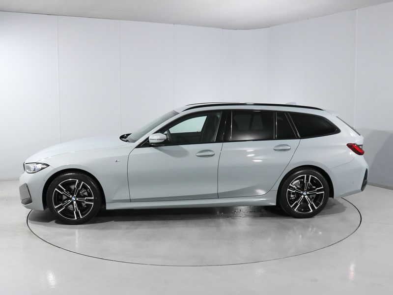 2026 (26) BMW 3 SERIES 320i M Sport 5dr Step Auto 5879188