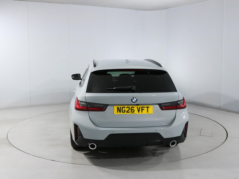 2026 (26) BMW 3 SERIES 320i M Sport 5dr Step Auto 5879153