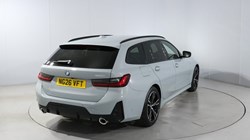 2026 (26) BMW 3 SERIES 320i M Sport 5dr Step Auto 5879187
