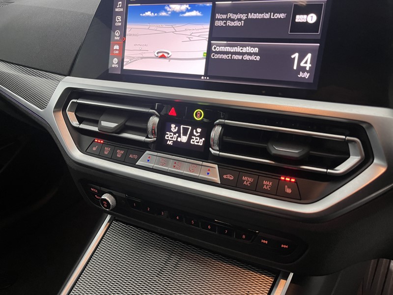 2022 (22) BMW 3 SERIES 320i M Sport 4dr Step Auto 5702971