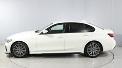 2022 (22) BMW 3 SERIES 320i M Sport 4dr Step Auto 5702989