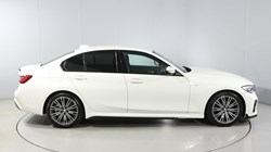 2022 (22) BMW 3 SERIES 320i M Sport 4dr Step Auto 5702943