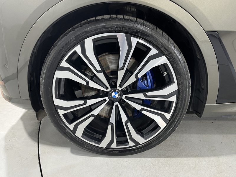 2023 (23) BMW X7 xDrive40d MHT M Sport 5dr Step Auto 5597085