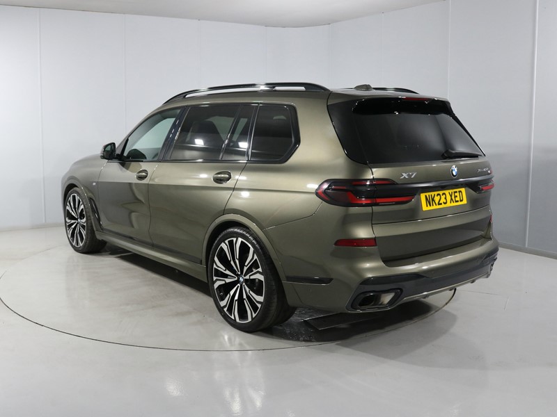 2023 (23) BMW X7 xDrive40d MHT M Sport 5dr Step Auto 5597073