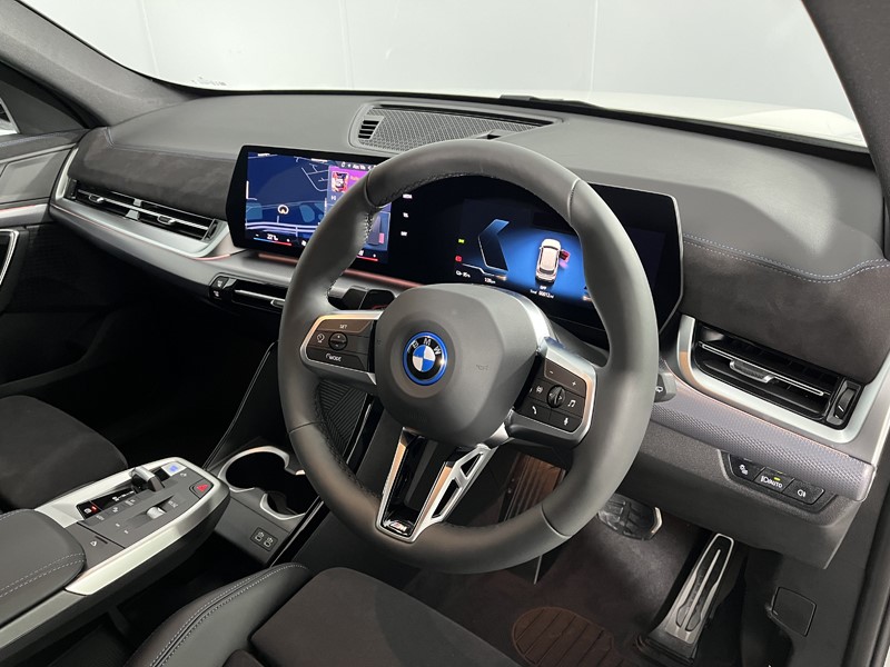 2026 (26) BMW iX1 150kW eDrive20 Shadow Edition 65kWh 5dr Auto 5880128