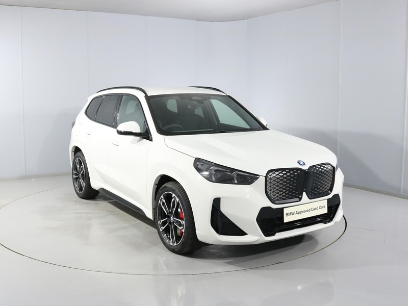 2026 (26) BMW iX1 150kW eDrive20 Shadow Edition 65kWh 5dr Auto