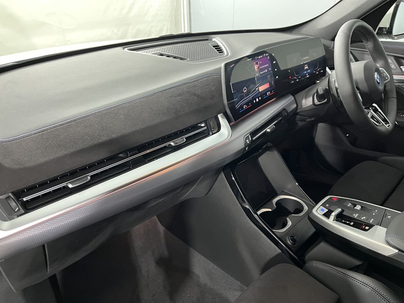 2026 (26) BMW iX1 150kW eDrive20 Shadow Edition 65kWh 5dr Auto 5880129