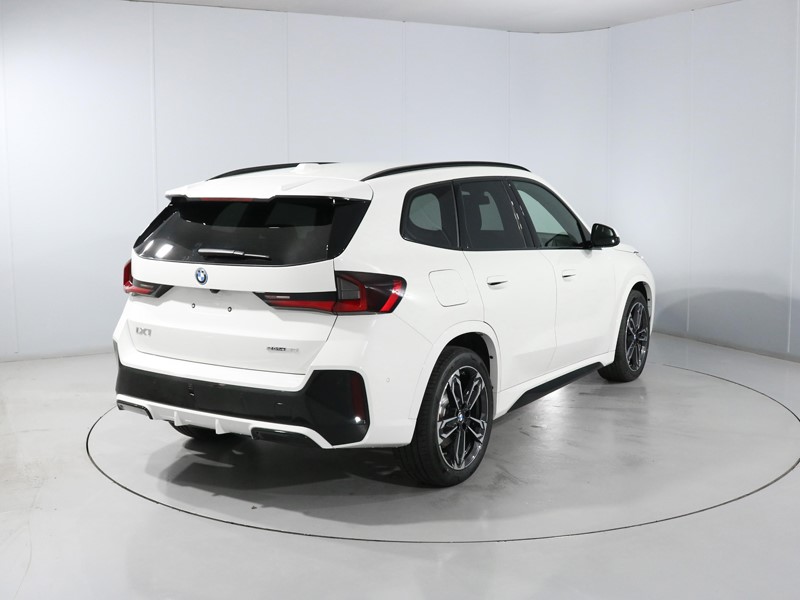 2026 (26) BMW iX1 150kW eDrive20 Shadow Edition 65kWh 5dr Auto 5880167
