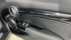 2023 (23) MINI HATCHBACK 1.5 Cooper Classic Premium 5dr Auto 5605836