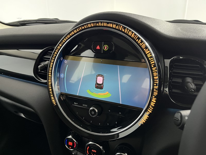 2023 (23) MINI HATCHBACK 1.5 Cooper Classic Premium 5dr Auto 5605835