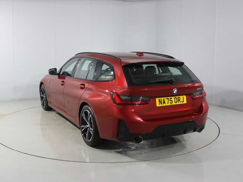 2025 (75) BMW 3 SERIES 320i M Sport 5dr Step Auto 5742906
