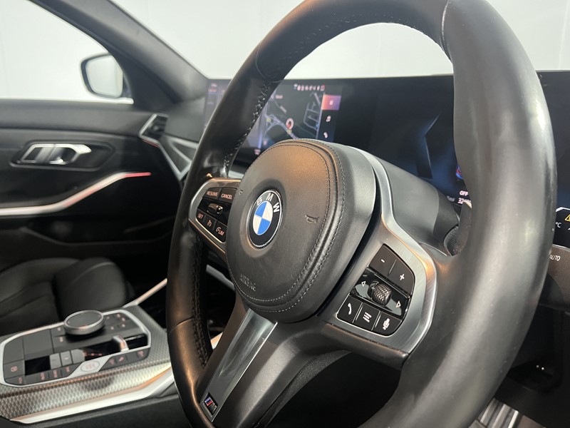 2023 (23) BMW 3 SERIES 320i M Sport 4dr Step Auto 5601740