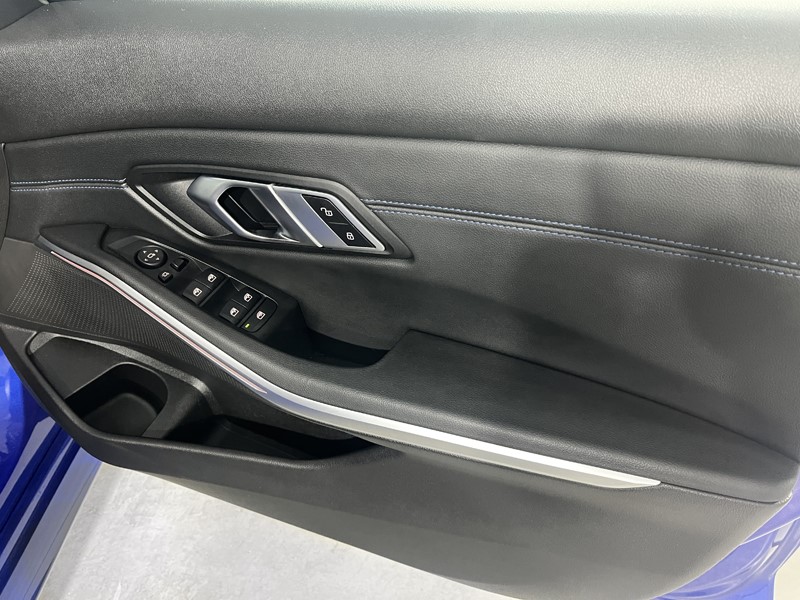 2023 (23) BMW 3 SERIES 320i M Sport 4dr Step Auto 5601738