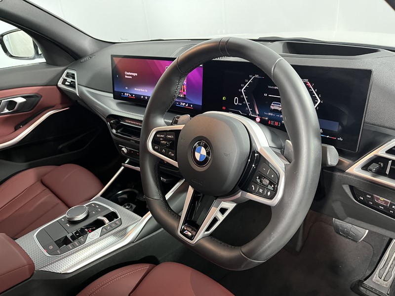 2026 (75) BMW 3 SERIES 320i M Sport 4dr Step Auto 5603100