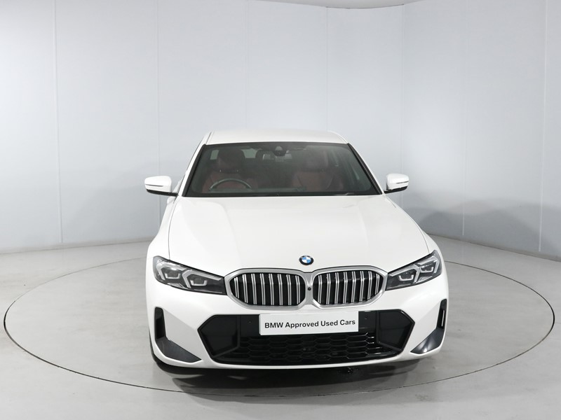 2026 (75) BMW 3 SERIES 320i M Sport 4dr Step Auto 5603110