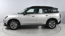 2025 (25) MINI COUNTRYMAN 1.5 C Classic 5dr Auto 5612082