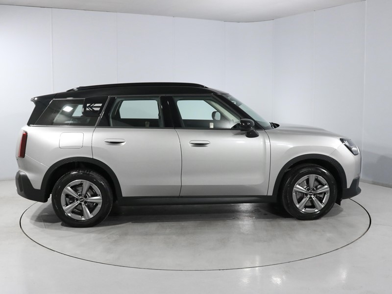 2025 (25) MINI COUNTRYMAN 1.5 C Classic 5dr Auto 5612041