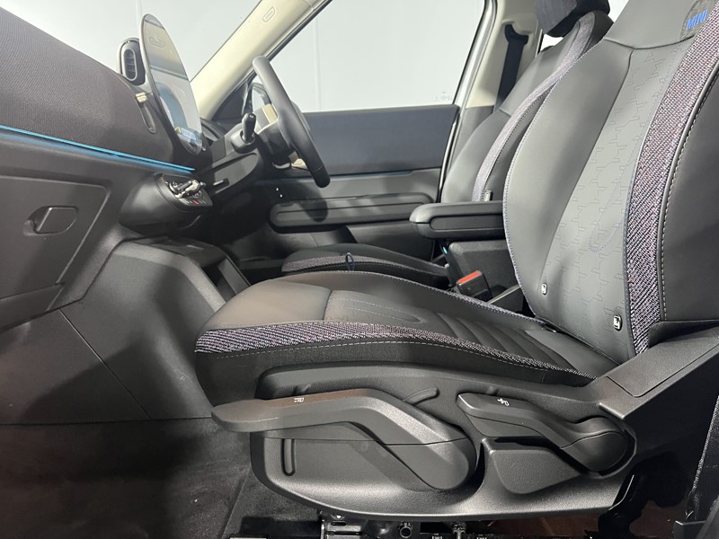 2025 (25) MINI COUNTRYMAN 1.5 C Classic 5dr Auto 5612069