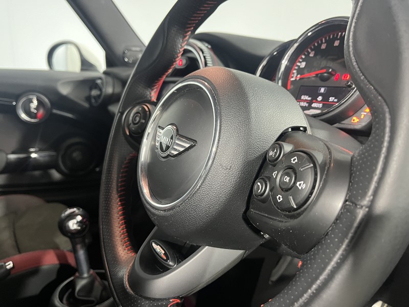 2018 (18) MINI HATCHBACK 2.0 John Cooper Works 3dr 5620005