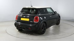 2018 (18) MINI HATCHBACK 2.0 John Cooper Works 3dr 5620027