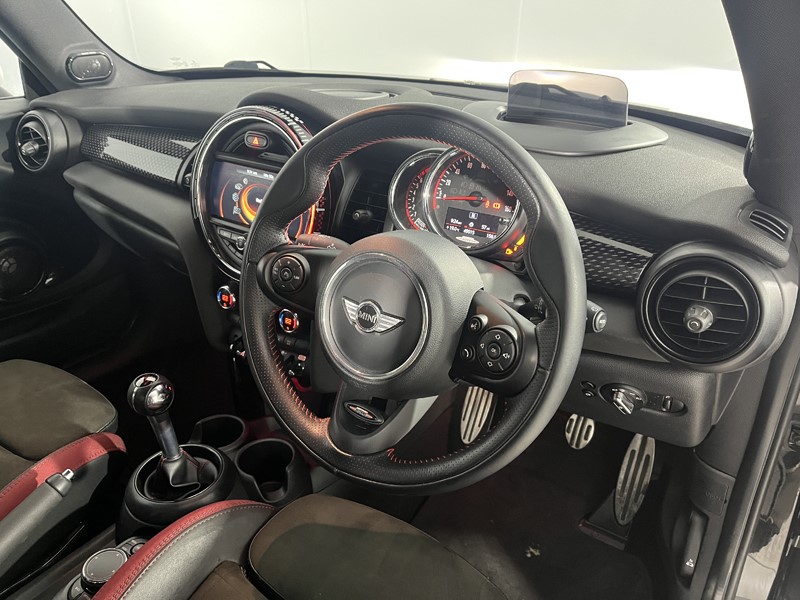 2018 (18) MINI HATCHBACK 2.0 John Cooper Works 3dr 5619988