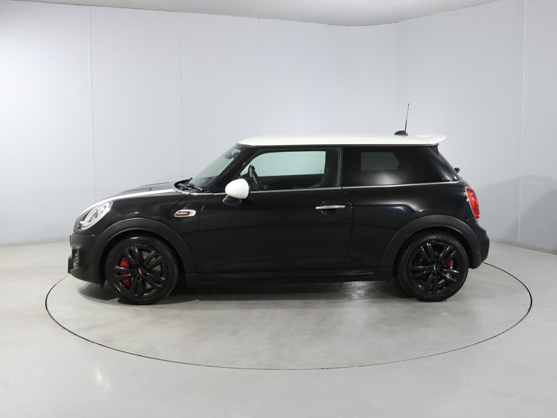 2018 (18) MINI HATCHBACK 2.0 John Cooper Works 3dr 5620028