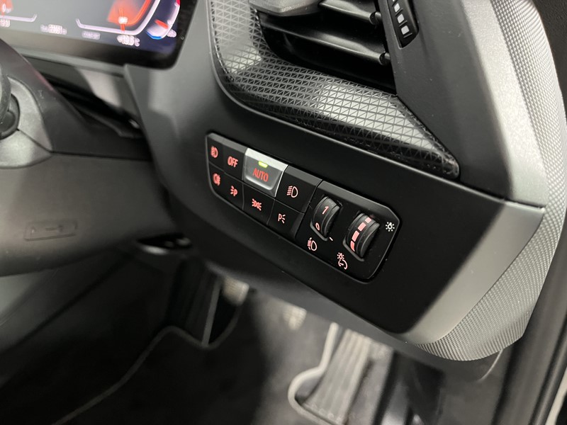 2022 (72) BMW 2 SERIES 218i [136] Sport 4dr [Live Cockpit Professional] 5615604