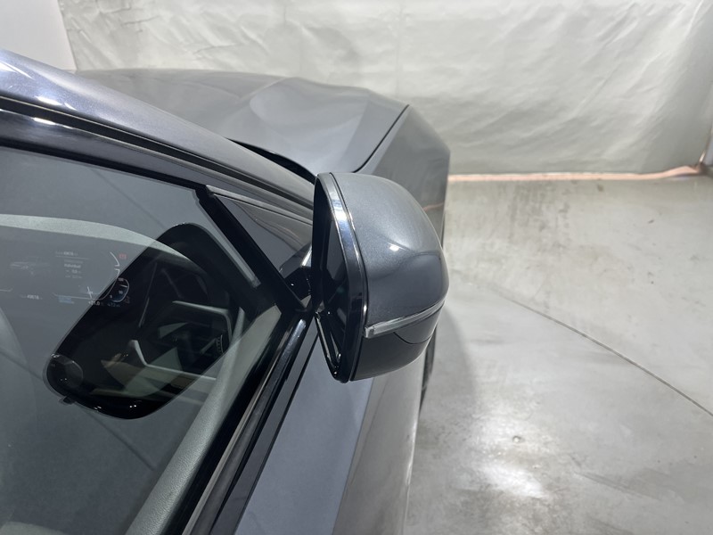 2020 (20) BMW 3 SERIES 330e M Sport 4dr Auto 5631251