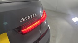2020 (20) BMW 3 SERIES 330e M Sport 4dr Auto 5631255