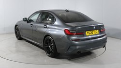 2020 (20) BMW 3 SERIES 330e M Sport 4dr Auto 1