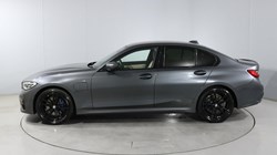 2020 (20) BMW 3 SERIES 330e M Sport 4dr Auto 5631259