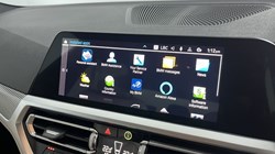 2020 (20) BMW 3 SERIES 330e M Sport 4dr Auto 5631236