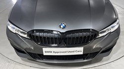 2020 (20) BMW 3 SERIES 330e M Sport 4dr Auto 5631250