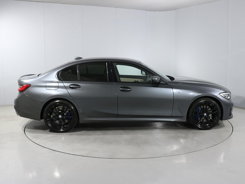 2020 (20) BMW 3 SERIES 330e M Sport 4dr Auto 5631211