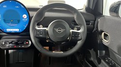 2024 (24) MINI COOPER 2.0 S Sport 5dr Auto 5631595
